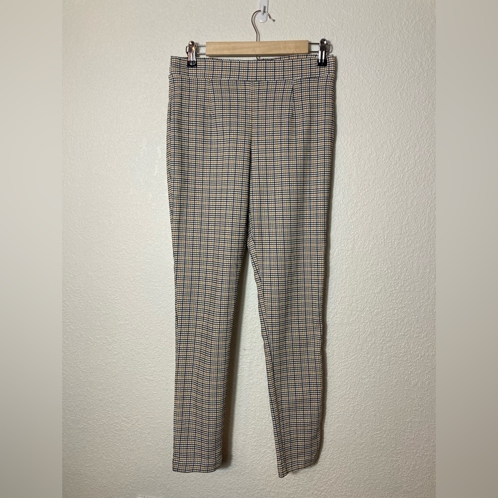 DKNY stretch pants fine plaid gray tan neutrals flat front skinny leg US 8